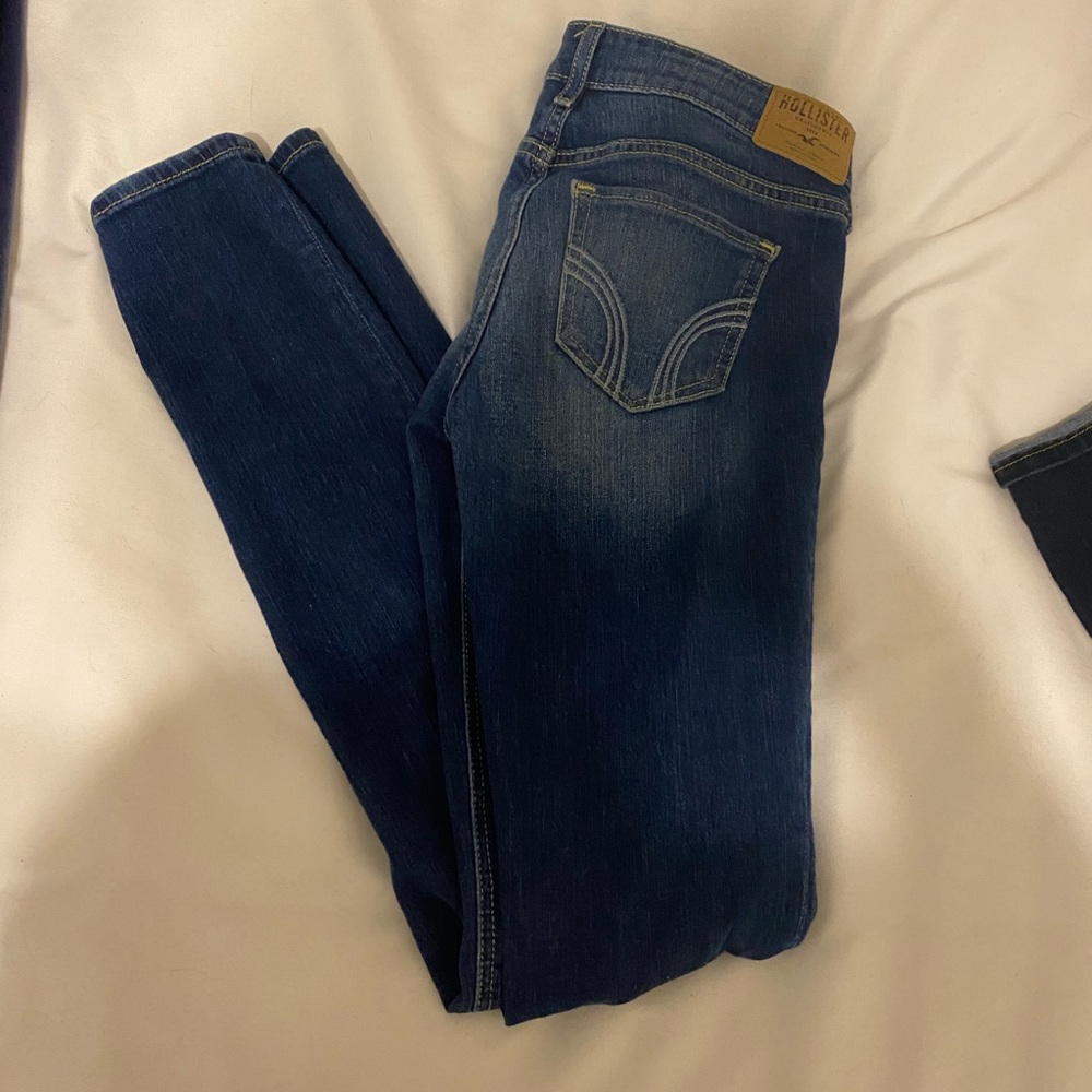 Hollister skinny jeans